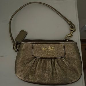 Coach Wristlet…..Gift for Bridal party